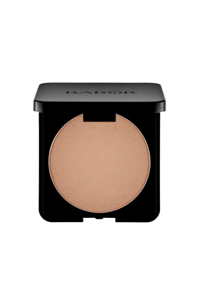Base de maquillaje polvo-crema BABOR Flawless Finish tono 04 Sunny con cobertura duradera para piel sensible.